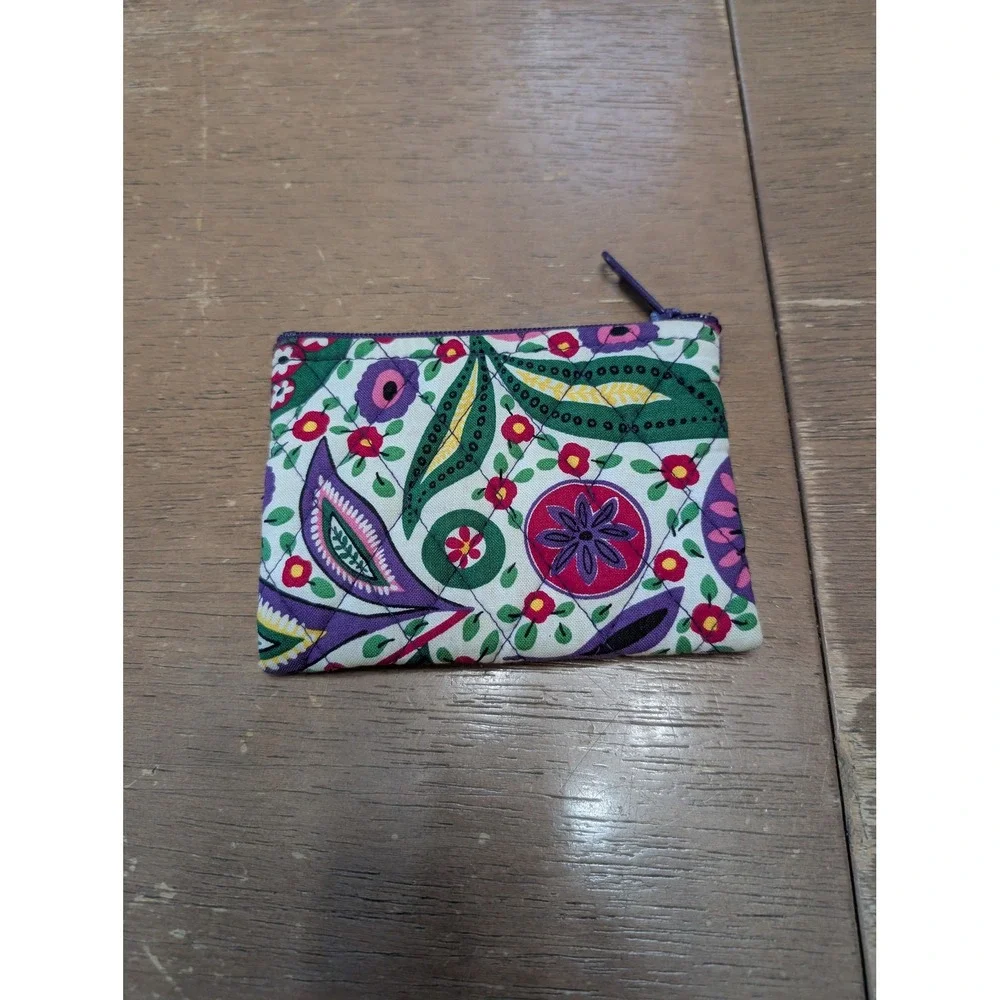 Vera Bradley Provencal Quilted Cotton Coin Purse Zipper Pouch Multicolor 5x3.5 - Picture 1 of 4